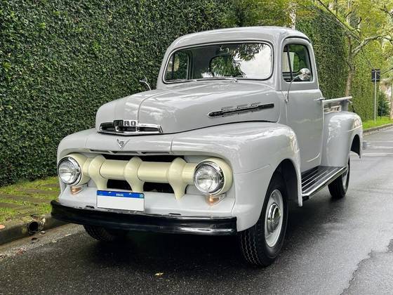 FORD F-1 V8 GASOLINA 2P MANUAL FORD F-1 V8 GASOLINA 2P MANUAL